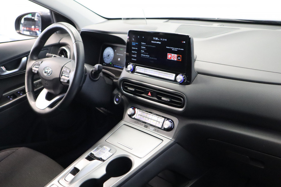 Hyundai Kona EV Fashion 64 kWh ACC Climate PDC Keyless LED