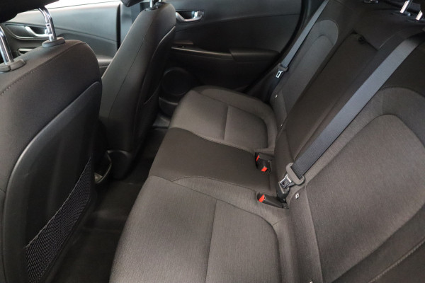 Hyundai Kona EV Fashion 64 kWh ACC Climate PDC Keyless LED