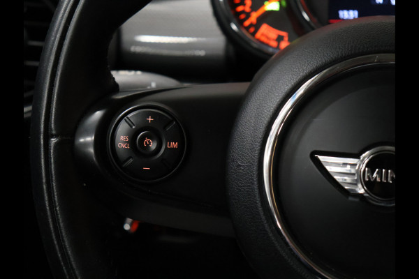 MINI Mini 1.5 Cooper Business [NAVIGATIE, AIRCO, PDC ACHTER, BLUETOOTH, 6-BAK, CRUISE CONTROL, NIEUWSTAAT]