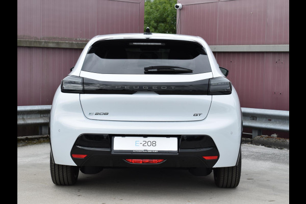 Peugeot e-208 EV GT Avantage 51 kWh NAVI + CARPLAY | ACHTERUITRIJCAMERA MET SENSOREN | E.C.C. | UIT VOORRAAD LEVERBAAR