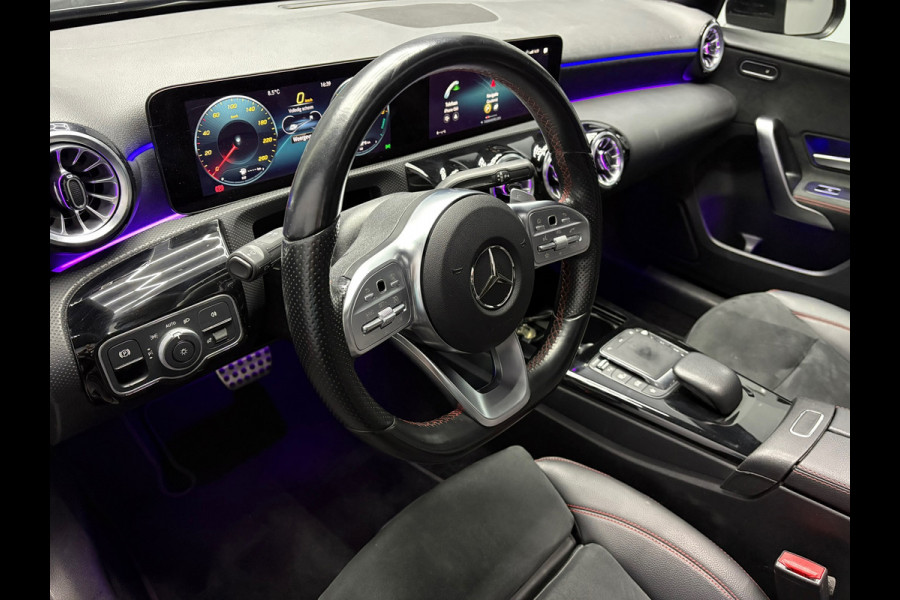 Mercedes-Benz A-Klasse 250 e AMG Line