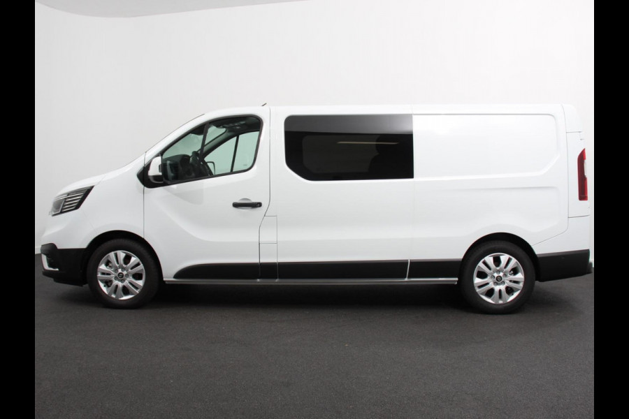 Renault Trafic 2.0 Blue dC1 150 EDC T30 L2H1 Advance Dubbele cabine Navigatie Airco Lichtmetalen velgen Betimmering Trekhaak Camera Parkeer sensoren Dab