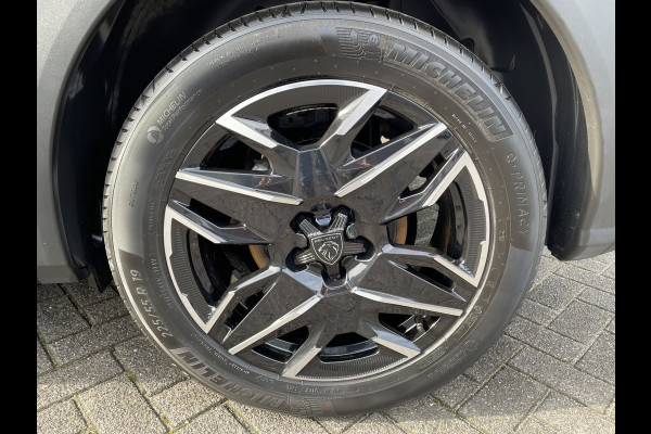 Peugeot 3008 136pk Hybrid GT First Edition (Elektrische Klep - Stoel-/- stuurverwarming - Adaptieve Cruise Controle - Camera - Keyless Entry