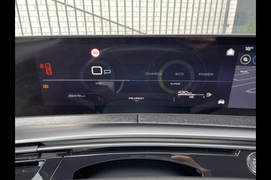 Peugeot 3008 136pk Hybrid GT First Edition (Elektrische Klep - Stoel-/- stuurverwarming - Adaptieve Cruise Controle - Camera - Keyless Entry