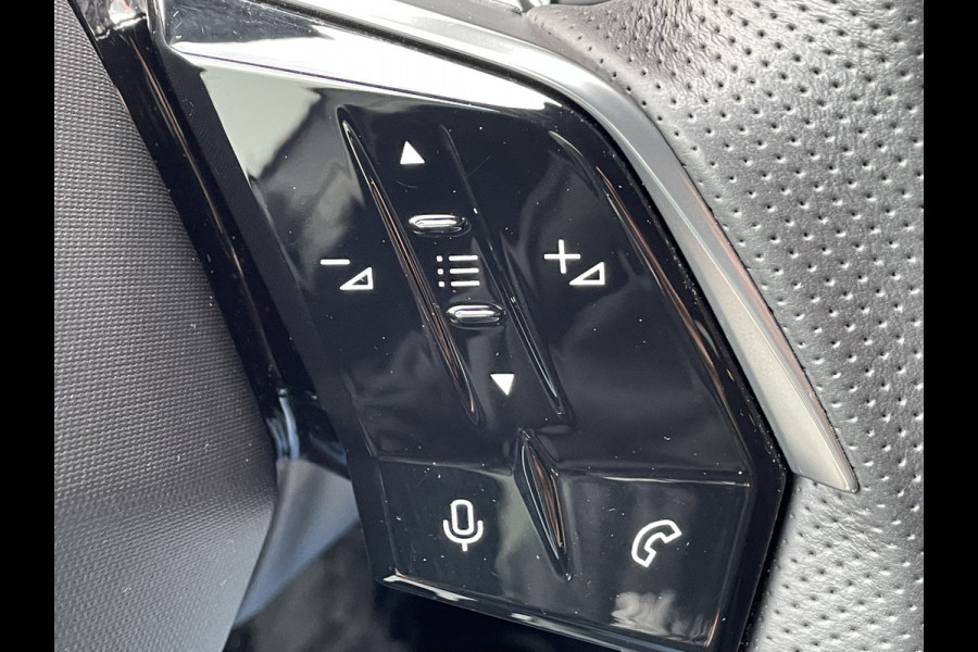 Peugeot 3008 136pk Hybrid GT First Edition (Elektrische Klep - Stoel-/- stuurverwarming - Adaptieve Cruise Controle - Camera - Keyless Entry