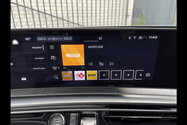 Peugeot 3008 136pk Hybrid GT First Edition (Elektrische Klep - Stoel-/- stuurverwarming - Adaptieve Cruise Controle - Camera - Keyless Entry