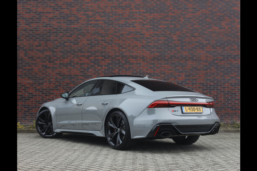 Audi RS7 4.0 TFSI Quattro | Dynamic Plus - Matrix - Rood Design pakket