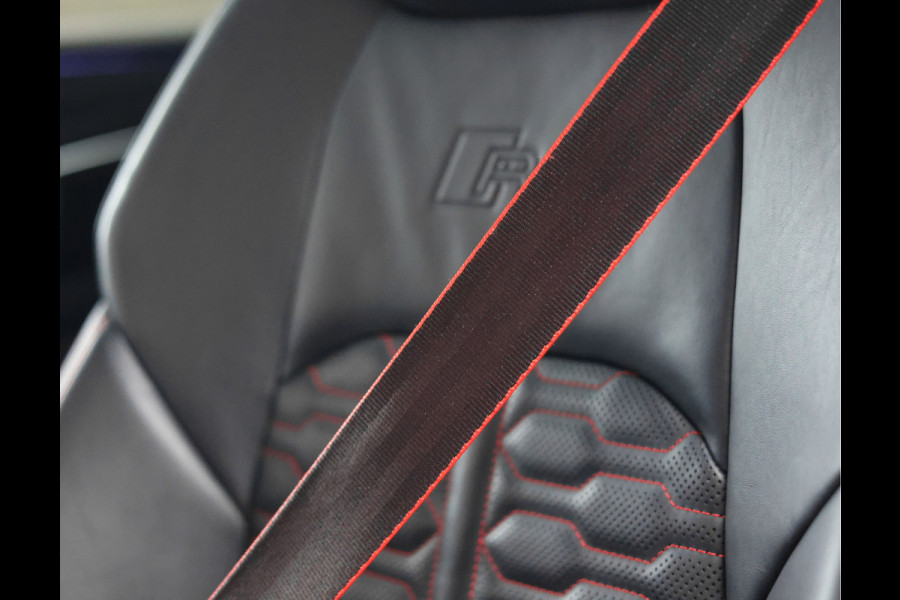 Audi RS7 4.0 TFSI Quattro | Dynamic Plus - Matrix - Rood Design pakket