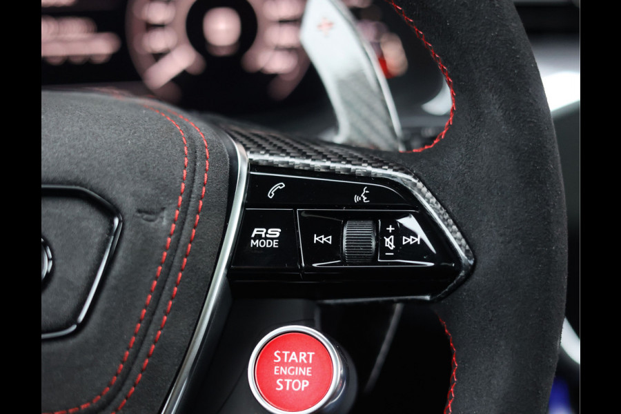 Audi RS7 4.0 TFSI Quattro | Dynamic Plus - Matrix - Rood Design pakket