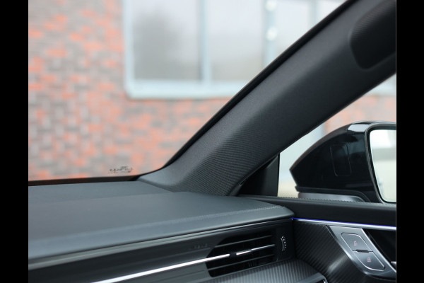 Audi RS7 4.0 TFSI Quattro | Dynamic Plus - Matrix - Rood Design pakket