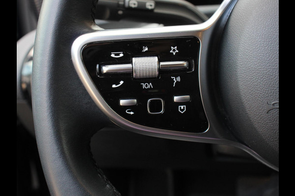 ✅ Mercedes-Benz A-klasse 200 163pk DCT Progressive | DEMO ! | Navigatie Parkeersensoren Camera Cruise Control Stoelverwarming Ledverlichting Climate Control