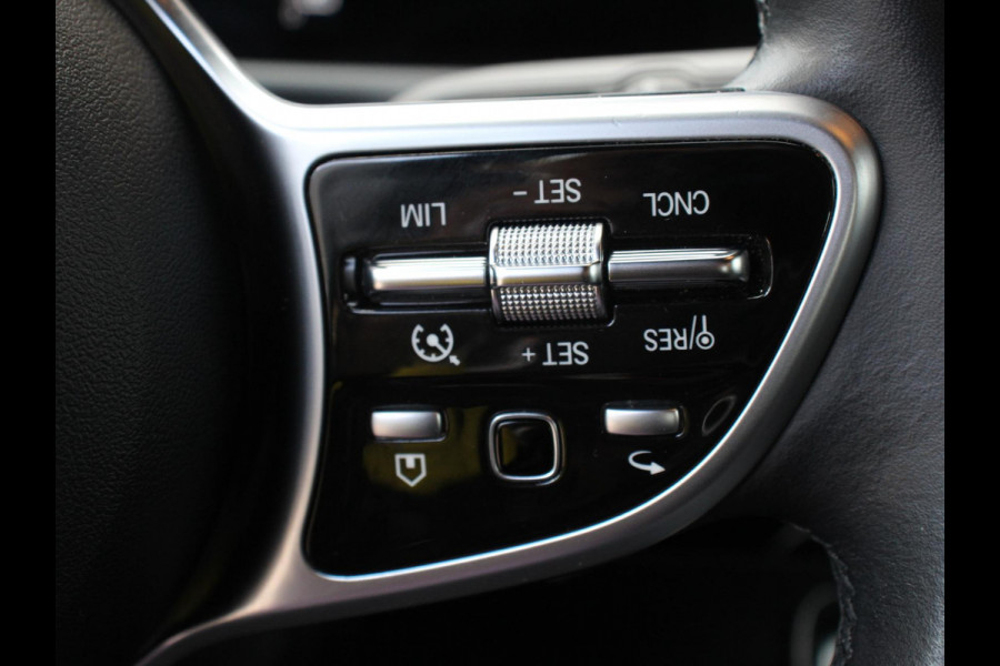 ✅ Mercedes-Benz A-klasse 200 163pk DCT Progressive | DEMO ! | Navigatie Parkeersensoren Camera Cruise Control Stoelverwarming Ledverlichting Climate Control