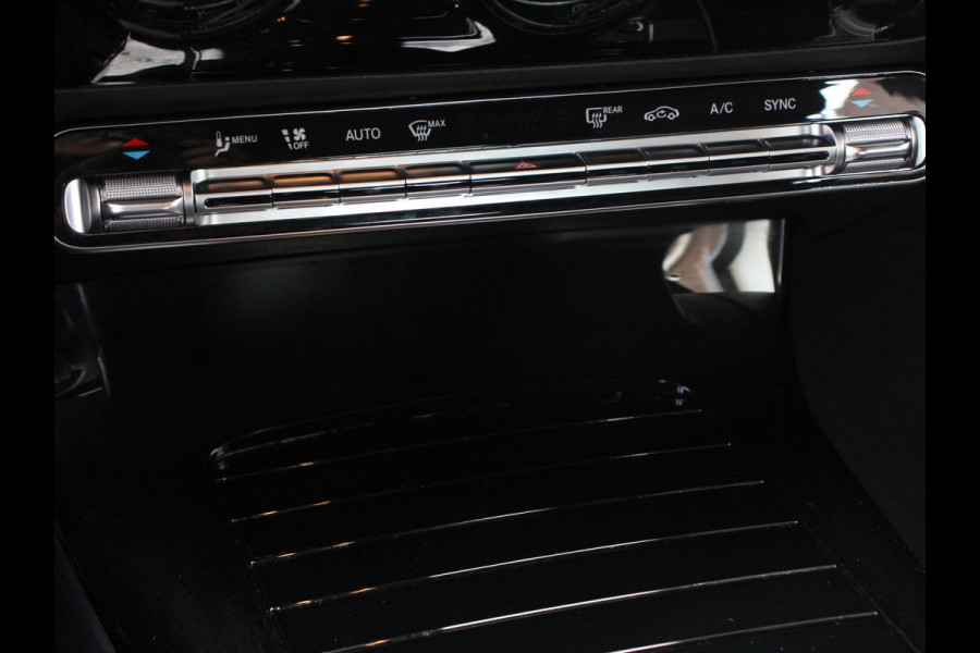 ✅ Mercedes-Benz A-klasse 200 163pk DCT Progressive | DEMO ! | Navigatie Parkeersensoren Camera Cruise Control Stoelverwarming Ledverlichting Climate Control