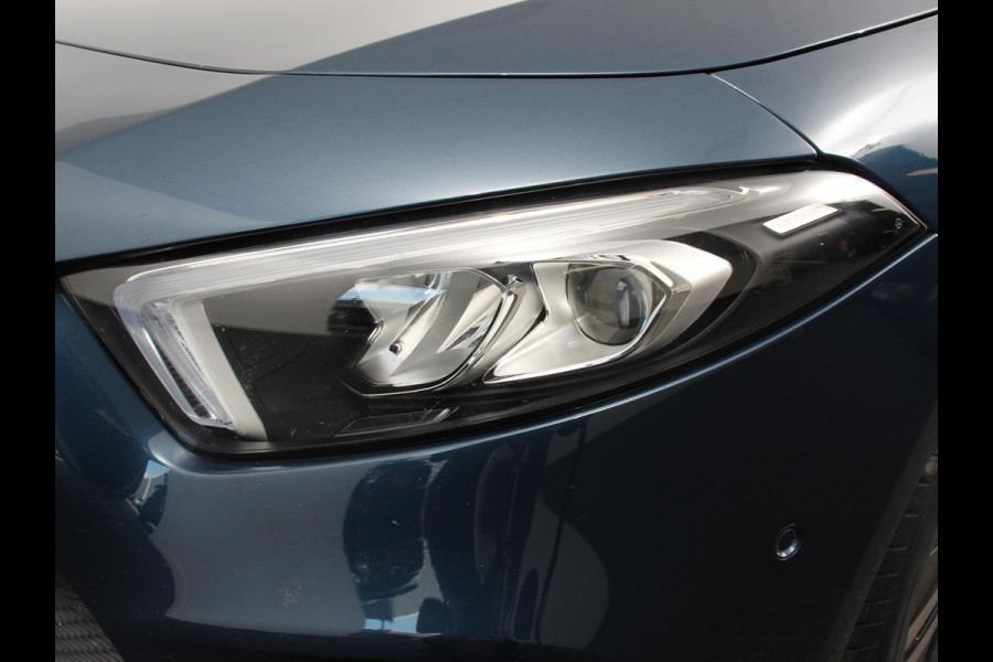 ✅ Mercedes-Benz A-klasse 200 163pk DCT Progressive | DEMO ! | Navigatie Parkeersensoren Camera Cruise Control Stoelverwarming Ledverlichting Climate Control