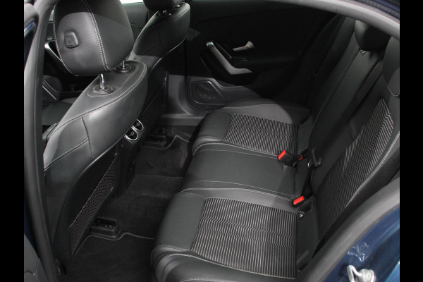 ✅ Mercedes-Benz A-klasse 200 163pk DCT Progressive | DEMO ! | Navigatie Parkeersensoren Camera Cruise Control Stoelverwarming Ledverlichting Climate Control