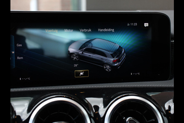 ✅ Mercedes-Benz A-klasse 200 163pk DCT Progressive | DEMO ! | Navigatie Parkeersensoren Camera Cruise Control Stoelverwarming Ledverlichting Climate Control