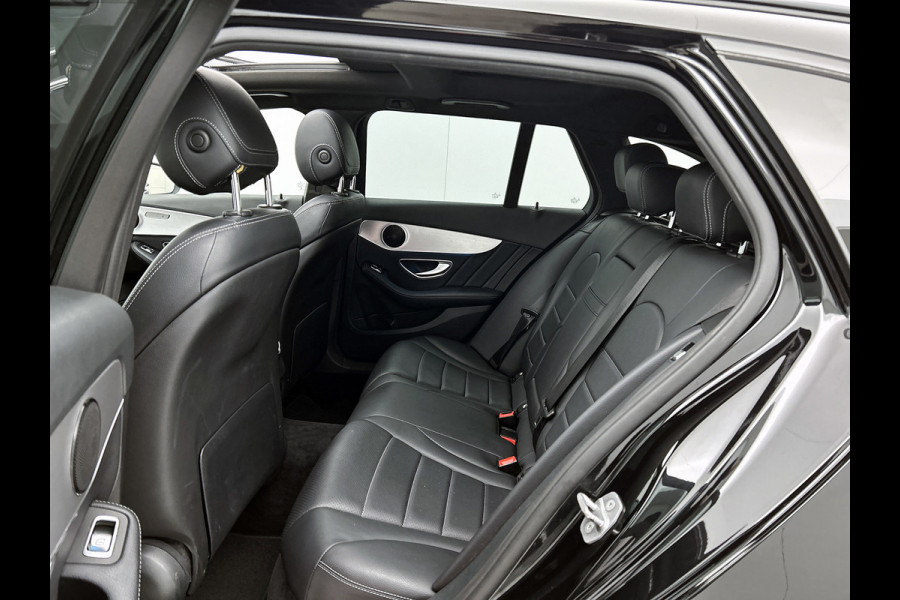 Mercedes-Benz C-Klasse Estate 250 AMG Edition(Goed onderH, Panorama Dak, Carplay, Trekhaak, Navi, PDC V+A,Etc)