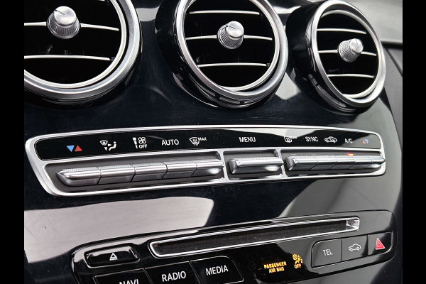 Mercedes-Benz C-Klasse Estate 250 AMG Edition(Goed onderH, Panorama Dak, Carplay, Trekhaak, Navi, PDC V+A,Etc)