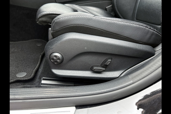 Mercedes-Benz C-Klasse Estate 250 AMG Edition(Goed onderH, Panorama Dak, Carplay, Trekhaak, Navi, PDC V+A,Etc)