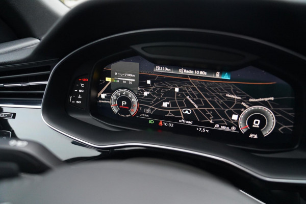 Audi Q8 55 TFSI quattro Pro Line Plus | Stoelverkoeling | Stuurverwarming | Luchtvering | Panorama | Adaptieve Cruise |
