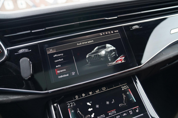 Audi Q8 55 TFSI quattro Pro Line Plus | Stoelverkoeling | Stuurverwarming | Luchtvering | Panorama | Adaptieve Cruise |