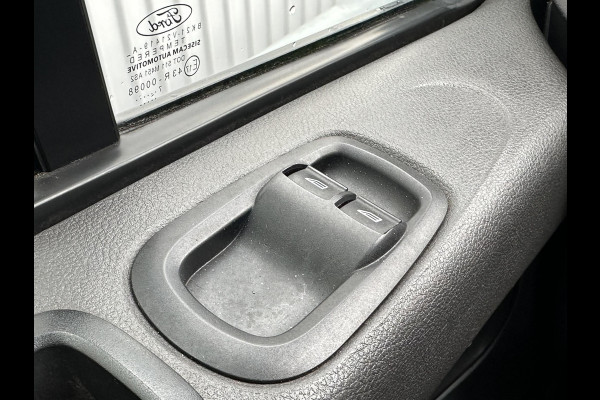 Ford Transit Custom 270 2.0 TDCI L1H1 Eco Edition*AIRCO*HAAK*3-PERS*