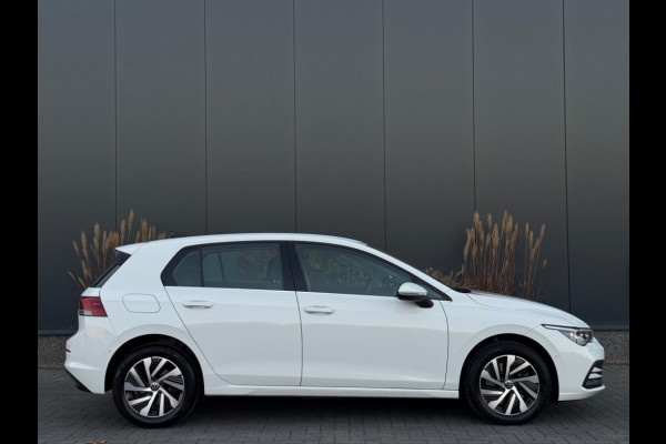 Volkswagen Golf 1.4 eHybrid M22 SFEER NAVI CAMERA PDC IQ LIGHT LED