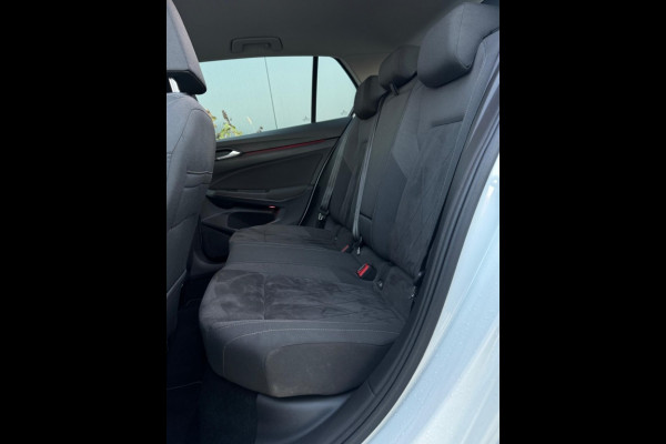 Volkswagen Golf 1.4 eHybrid M22 SFEER NAVI CAMERA PDC IQ LIGHT LED