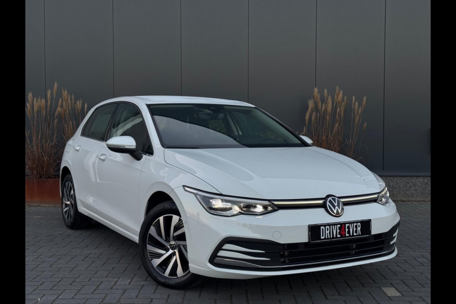 Volkswagen Golf 1.4 eHybrid M22 SFEER NAVI CAMERA PDC IQ LIGHT LED