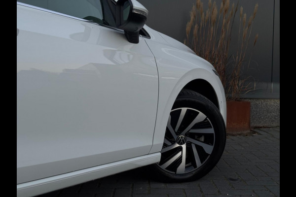 Volkswagen Golf 1.4 eHybrid M22 SFEER NAVI CAMERA PDC IQ LIGHT LED