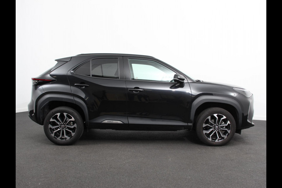 Toyota Yaris Cross 1.5 Hybrid 115 pk Automaat Style Comfort | Navigatie | Apple carplay/Android Auto | Camera | Dab | Full Led | Parkeer sensoren | Climate Control | Lichtmetalen velgen