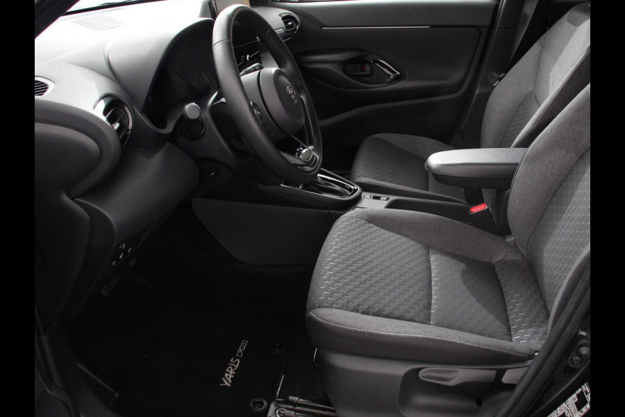 Toyota Yaris Cross 1.5 Hybrid 115 pk Automaat Style Comfort | Navigatie | Apple carplay/Android Auto | Camera | Dab | Full Led | Parkeer sensoren | Climate Control | Lichtmetalen velgen