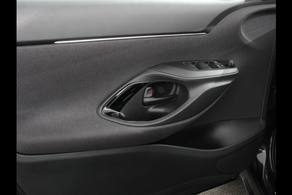 Toyota Yaris Cross 1.5 Hybrid 115 pk Automaat Style Comfort | Navigatie | Apple carplay/Android Auto | Camera | Dab | Full Led | Parkeer sensoren | Climate Control | Lichtmetalen velgen