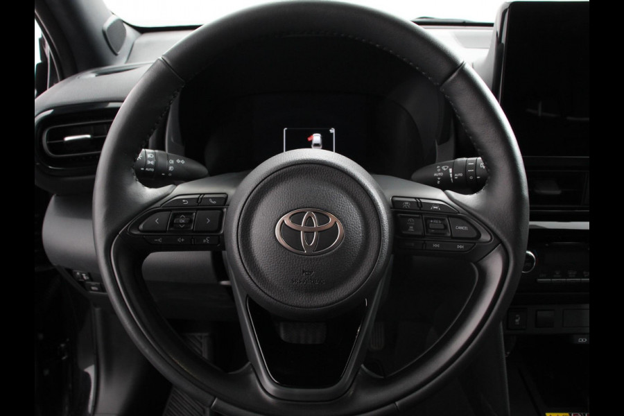 Toyota Yaris Cross 1.5 Hybrid 115 pk Automaat Style Comfort | Navigatie | Apple carplay/Android Auto | Camera | Dab | Full Led | Parkeer sensoren | Climate Control | Lichtmetalen velgen