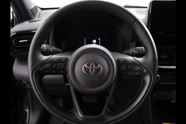 Toyota Yaris Cross 1.5 Hybrid 115 pk Automaat Style Comfort | Navigatie | Apple carplay/Android Auto | Camera | Dab | Full Led | Parkeer sensoren | Climate Control | Lichtmetalen velgen