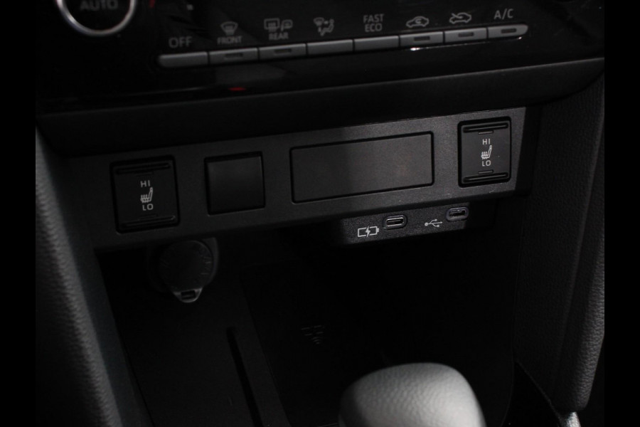 Toyota Yaris Cross 1.5 Hybrid 115 pk Automaat Style Comfort | Navigatie | Apple carplay/Android Auto | Camera | Dab | Full Led | Parkeer sensoren | Climate Control | Lichtmetalen velgen