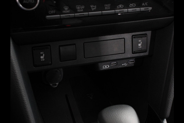 Toyota Yaris Cross 1.5 Hybrid 115 pk Automaat Style Comfort | Navigatie | Apple carplay/Android Auto | Camera | Dab | Full Led | Parkeer sensoren | Climate Control | Lichtmetalen velgen