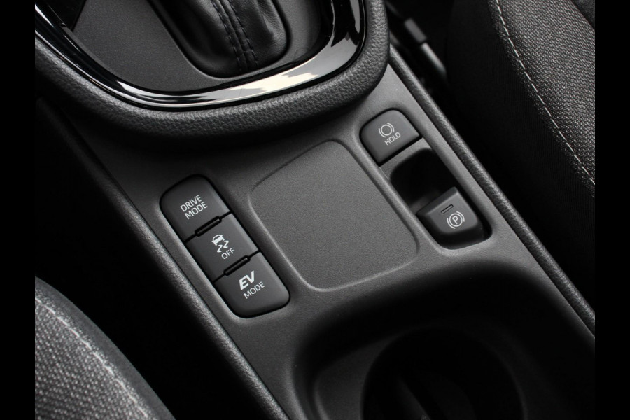Toyota Yaris Cross 1.5 Hybrid 115 pk Automaat Style Comfort | Navigatie | Apple carplay/Android Auto | Camera | Dab | Full Led | Parkeer sensoren | Climate Control | Lichtmetalen velgen