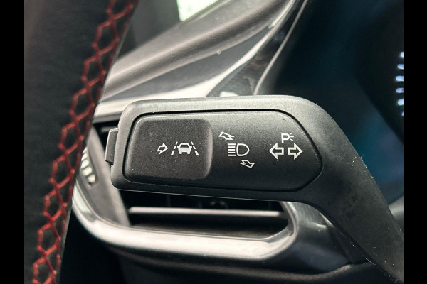 Ford Fiesta 1.0 EcoBoost ST-Line Line Assist Cruise Carplay 17 Inch Lichtmetaal