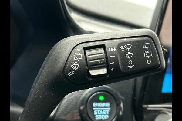 Ford Fiesta 1.0 EcoBoost ST-Line Line Assist Cruise Carplay 17 Inch Lichtmetaal