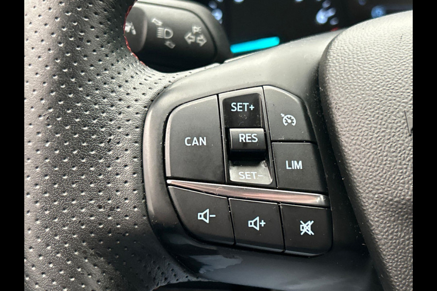 Ford Fiesta 1.0 EcoBoost ST-Line Line Assist Cruise Carplay 17 Inch Lichtmetaal