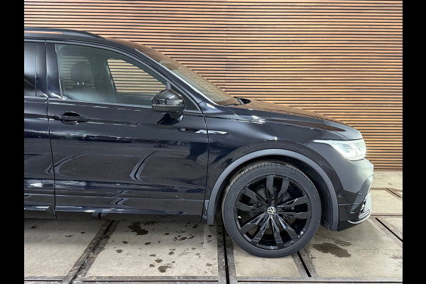 Volkswagen Tiguan 1.5 TSI R-Line | Vol leer | Harman/Kardon | HUD | Navi | Memory | Adaptive Cruise | DAB | Carplay | 20' inch