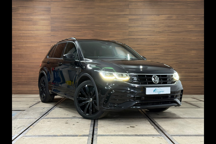 Volkswagen Tiguan 1.5 TSI R-Line | Vol leer | Harman/Kardon | HUD | Navi | Memory | Adaptive Cruise | DAB | Carplay | 20' inch