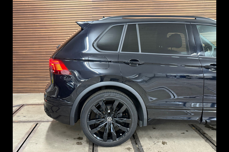 Volkswagen Tiguan 1.5 TSI R-Line | Vol leer | Harman/Kardon | HUD | Navi | Memory | Adaptive Cruise | DAB | Carplay | 20' inch