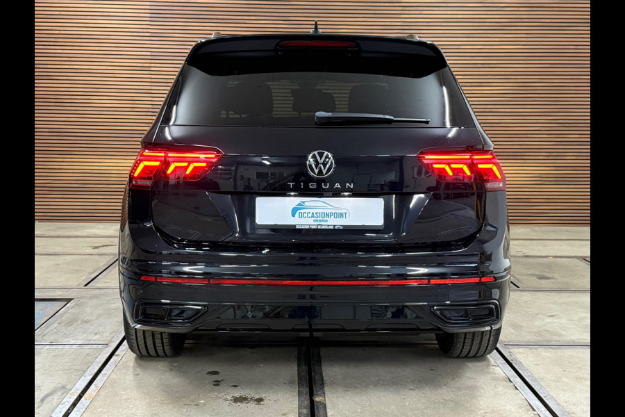 Volkswagen Tiguan 1.5 TSI R-Line | Vol leer | Harman/Kardon | HUD | Navi | Memory | Adaptive Cruise | DAB | Carplay | 20' inch