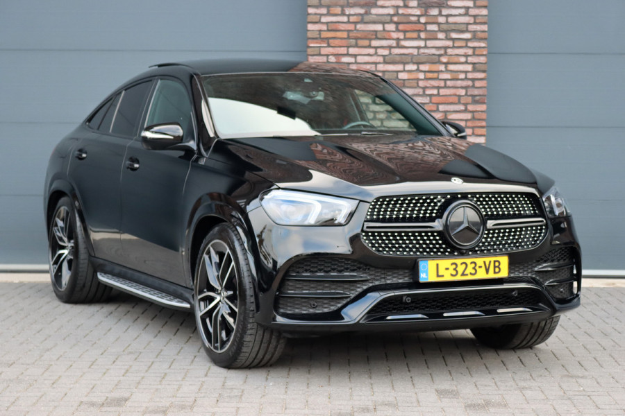 Mercedes-Benz GLE Coupé 350 d 4MATIC AMG Line | Luchtvering | Burmester | Panoramadak | Trekhaak | Surround Camera | Dodehoekassistent | Multibeam LED | Bekerhouder verwarmd |