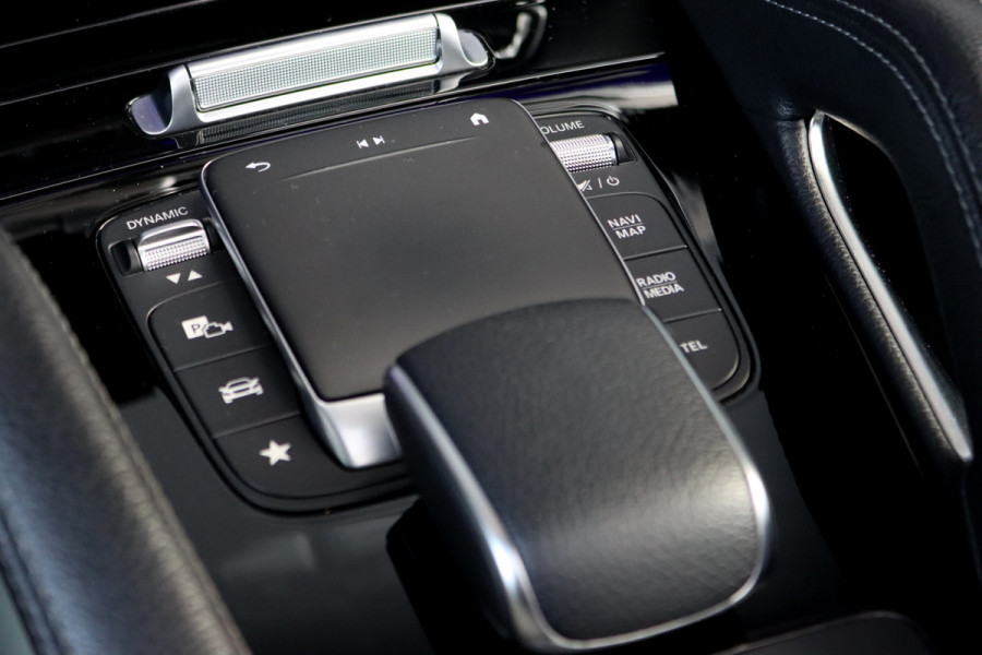 Mercedes-Benz GLE Coupé 350 d 4MATIC AMG Line | Luchtvering | Burmester | Panoramadak | Trekhaak | Surround Camera | Dodehoekassistent | Multibeam LED | Bekerhouder verwarmd |