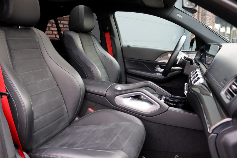 Mercedes-Benz GLE Coupé 350 d 4MATIC AMG Line | Luchtvering | Burmester | Panoramadak | Trekhaak | Surround Camera | Dodehoekassistent | Multibeam LED | Bekerhouder verwarmd |