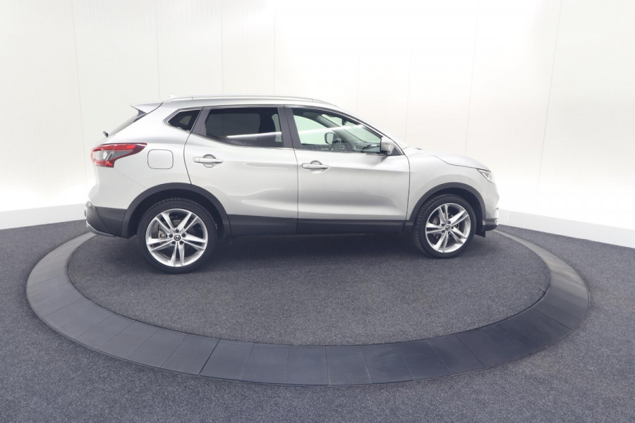 Nissan QASHQAI DIG-T 140pk N-Motion | Trekhaak | 360 Camera | Apple Carplay | Panoramadak