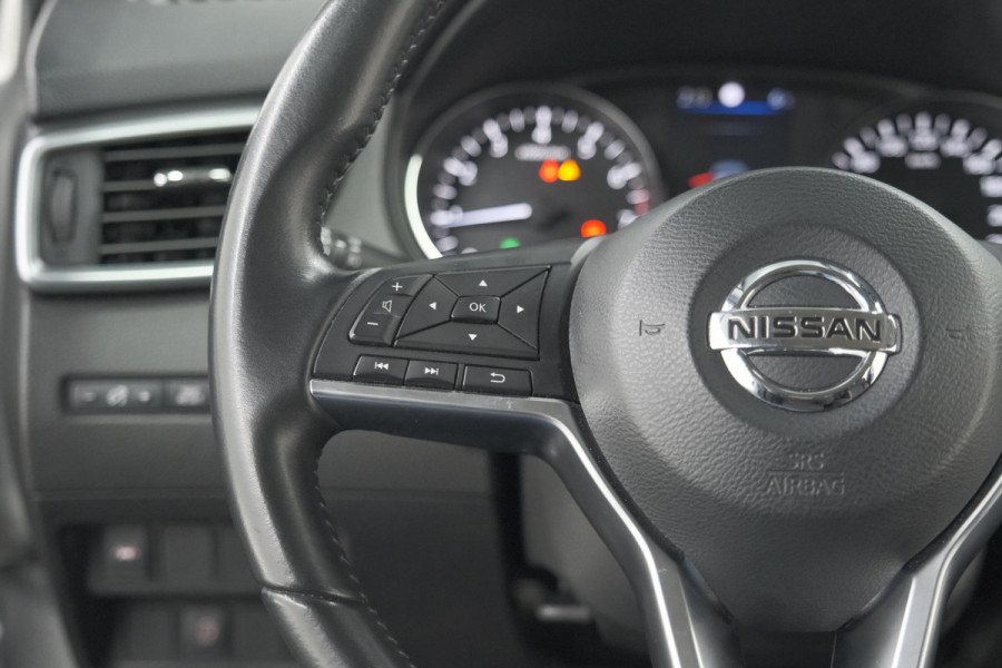 Nissan QASHQAI DIG-T 140pk N-Motion | Trekhaak | 360 Camera | Apple Carplay | Panoramadak